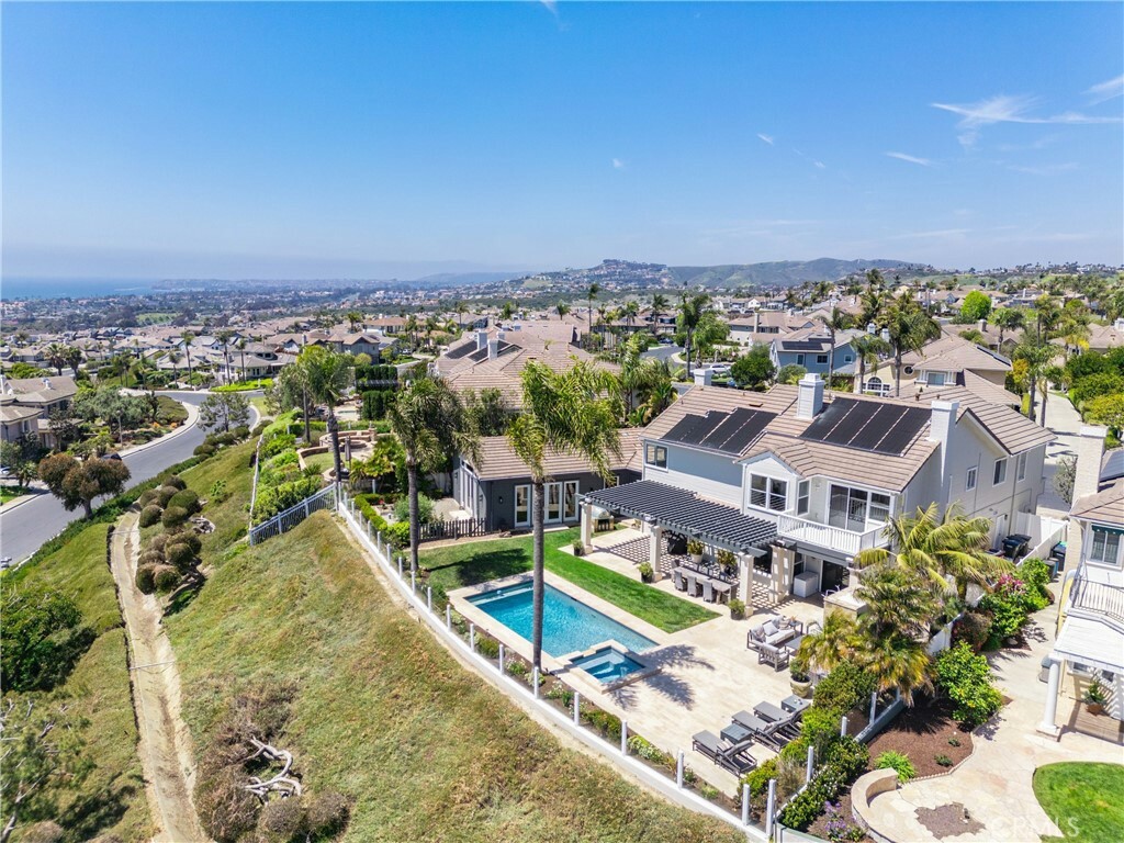 Property Photo: 2009 Via Aguila CA 92673