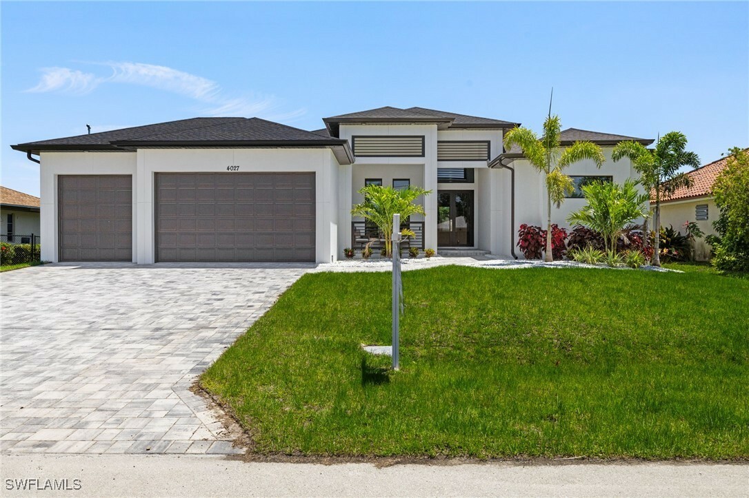 Property Photo: 4027 SW 2nd Avenue FL 33914