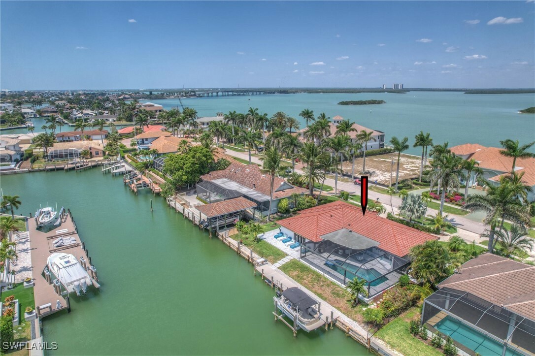 Property Photo: 466 Pepperwood Court FL 34145