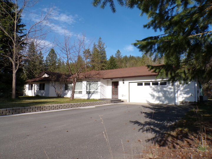 1339 Columbia Crest Way  Kettle Falls WA 99141 photo