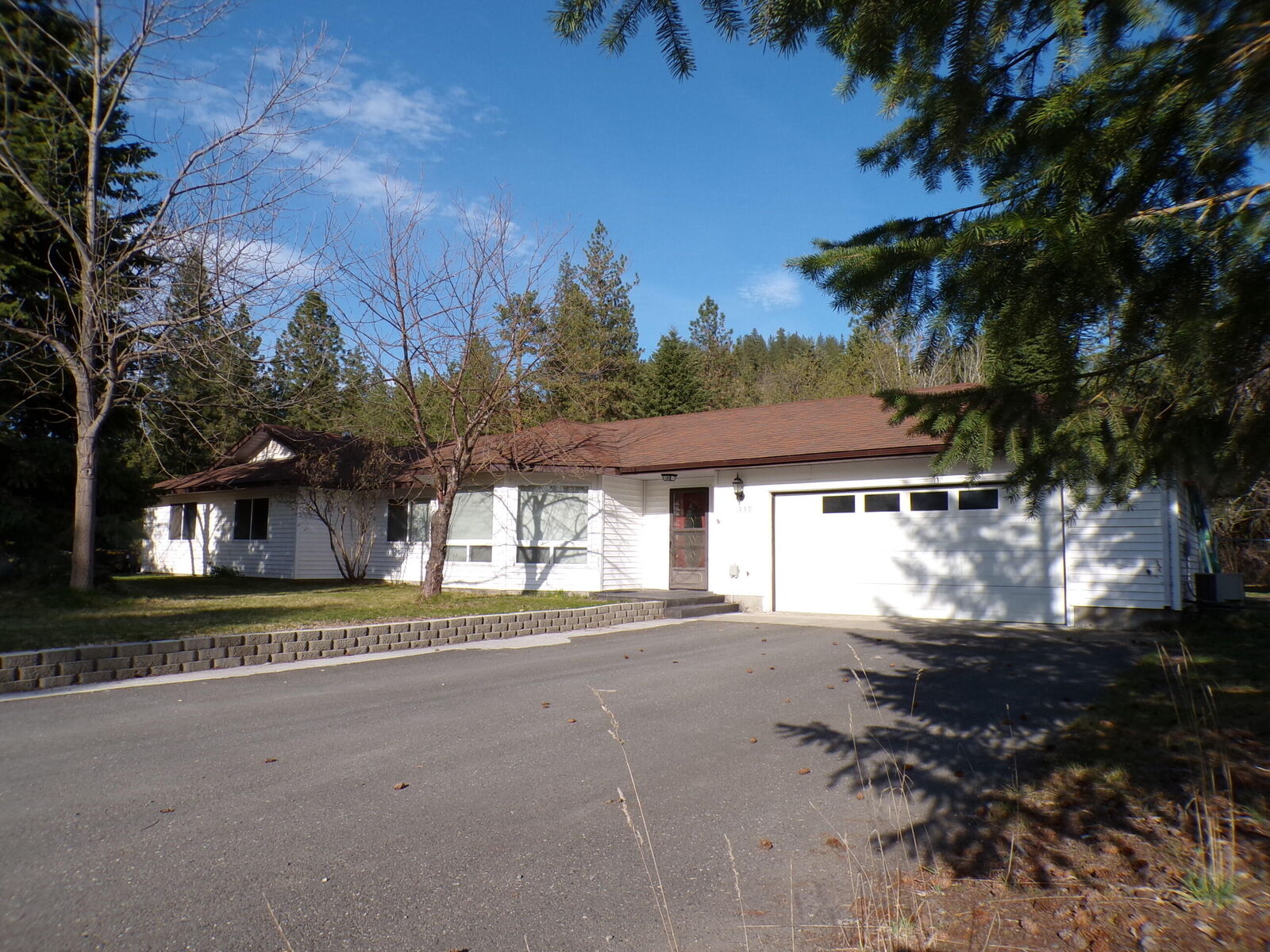 Property Photo: 1339 Columbia Crest Way WA 99141