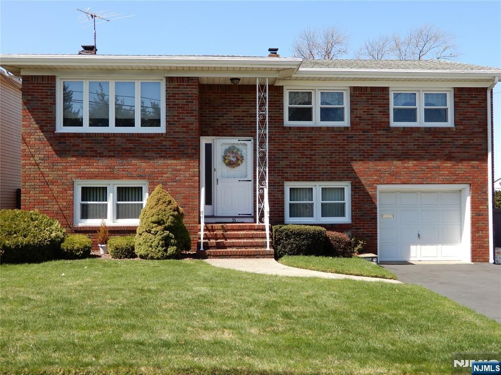 Property Photo: 33 Mount Cedar Avenue NJ 07057