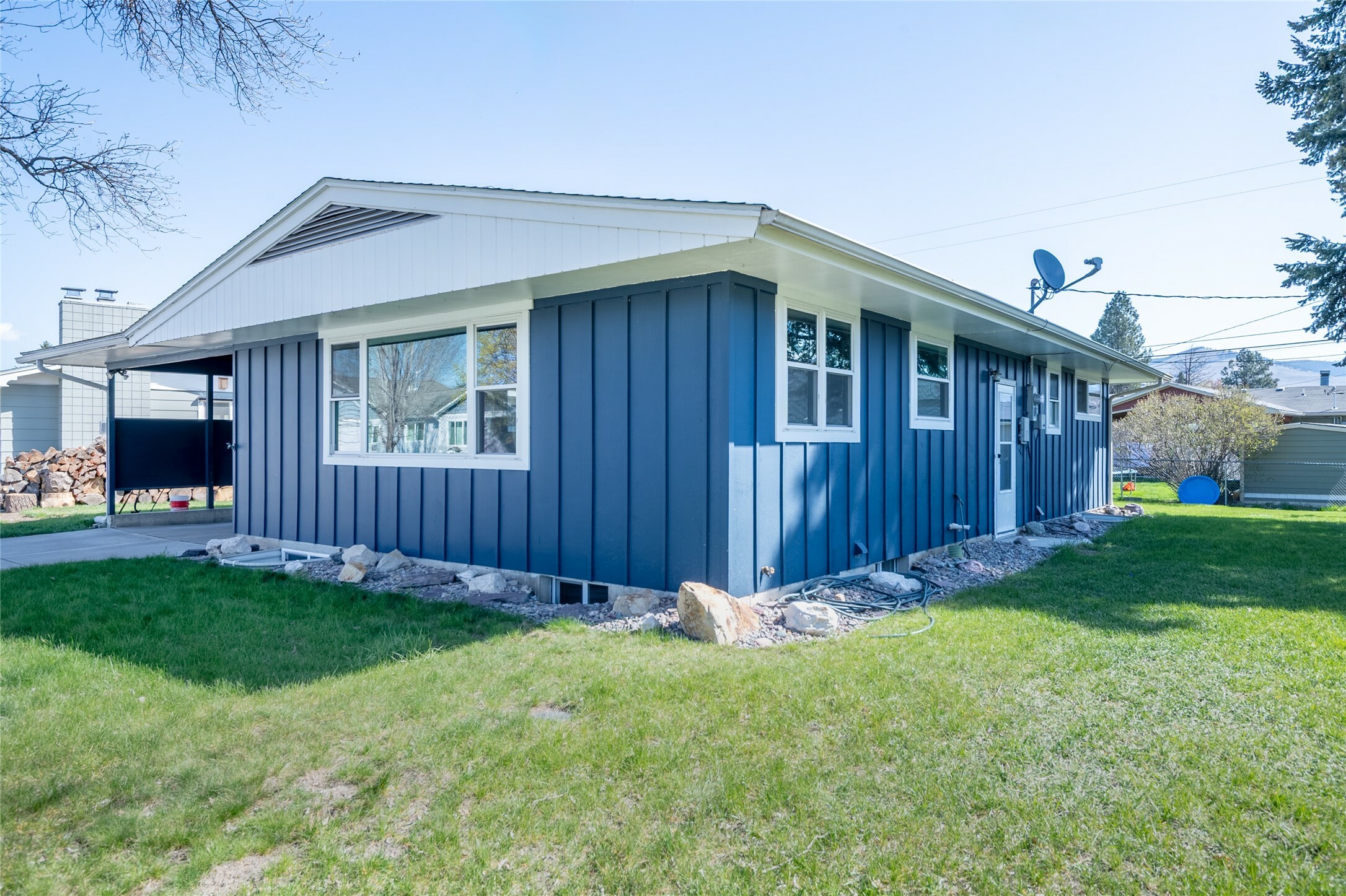 Property Photo: 4202 Rainbow Drive MT 59803