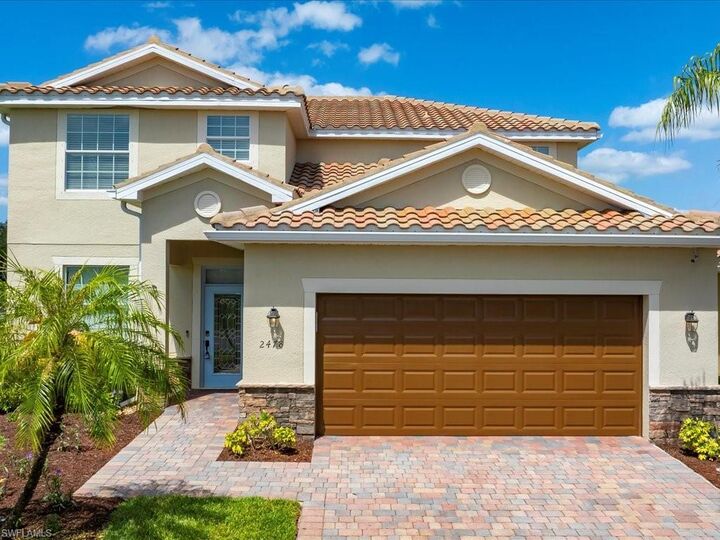 Property Photo:  2478 Heydon Cir E  FL 34120 