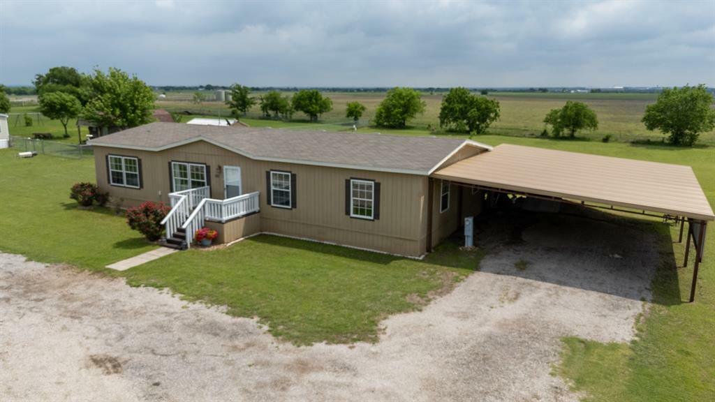 Property Photo: 282 Private Road 4732 TX 76078