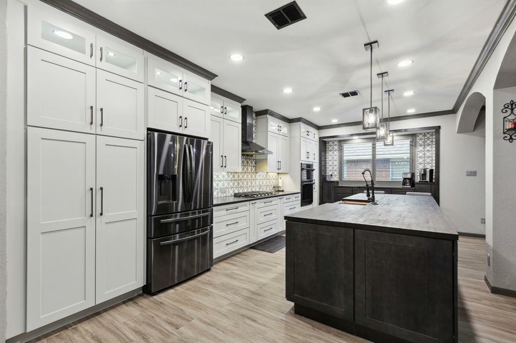 Property Photo: 7164 Bramblebush Drive TX 75033