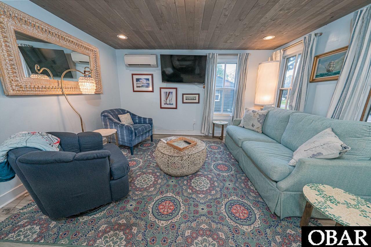 Property Photo: 807 South Street NC 27954