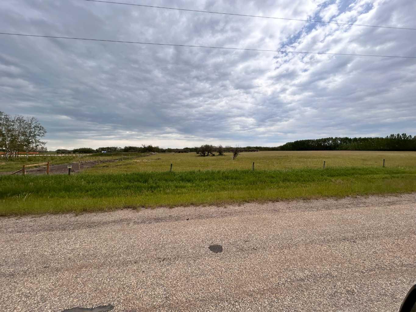 Property Photo: 273120 Range Road 292 NE AB T4A 2L5