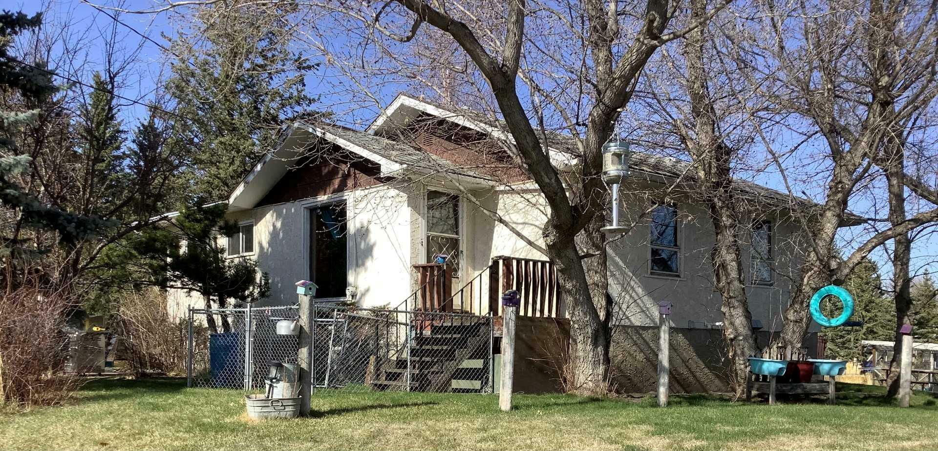 616 Riverview Place  Longview AB T0L 1H0 photo