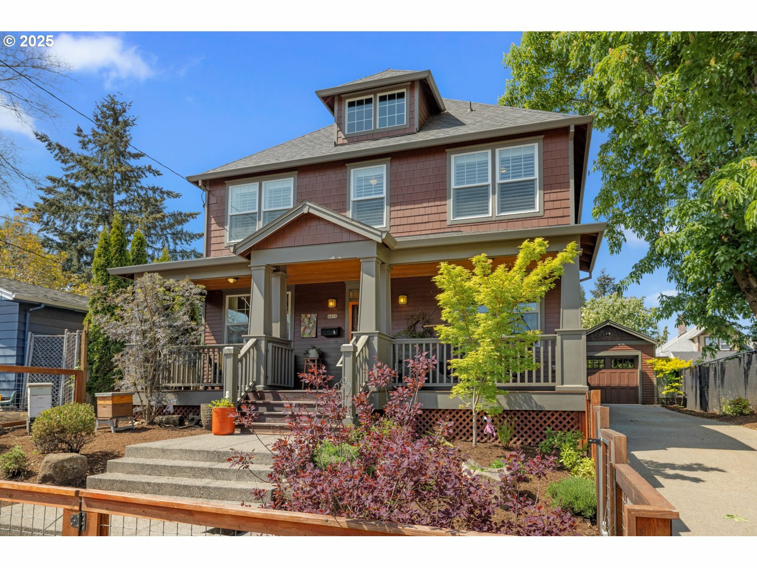 6419 NE 11th Ave  Portland OR 97211 photo