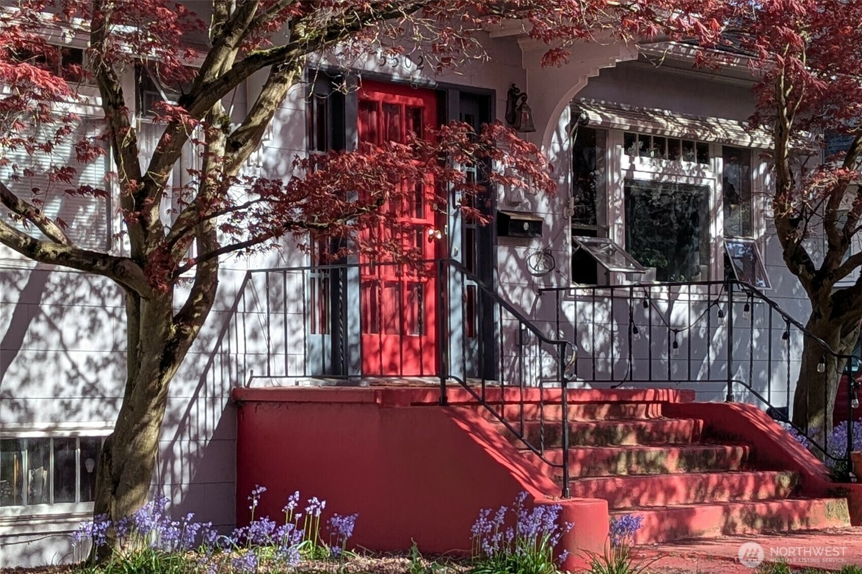 Property Photo: 5502 20th Avenue NE WA 98105