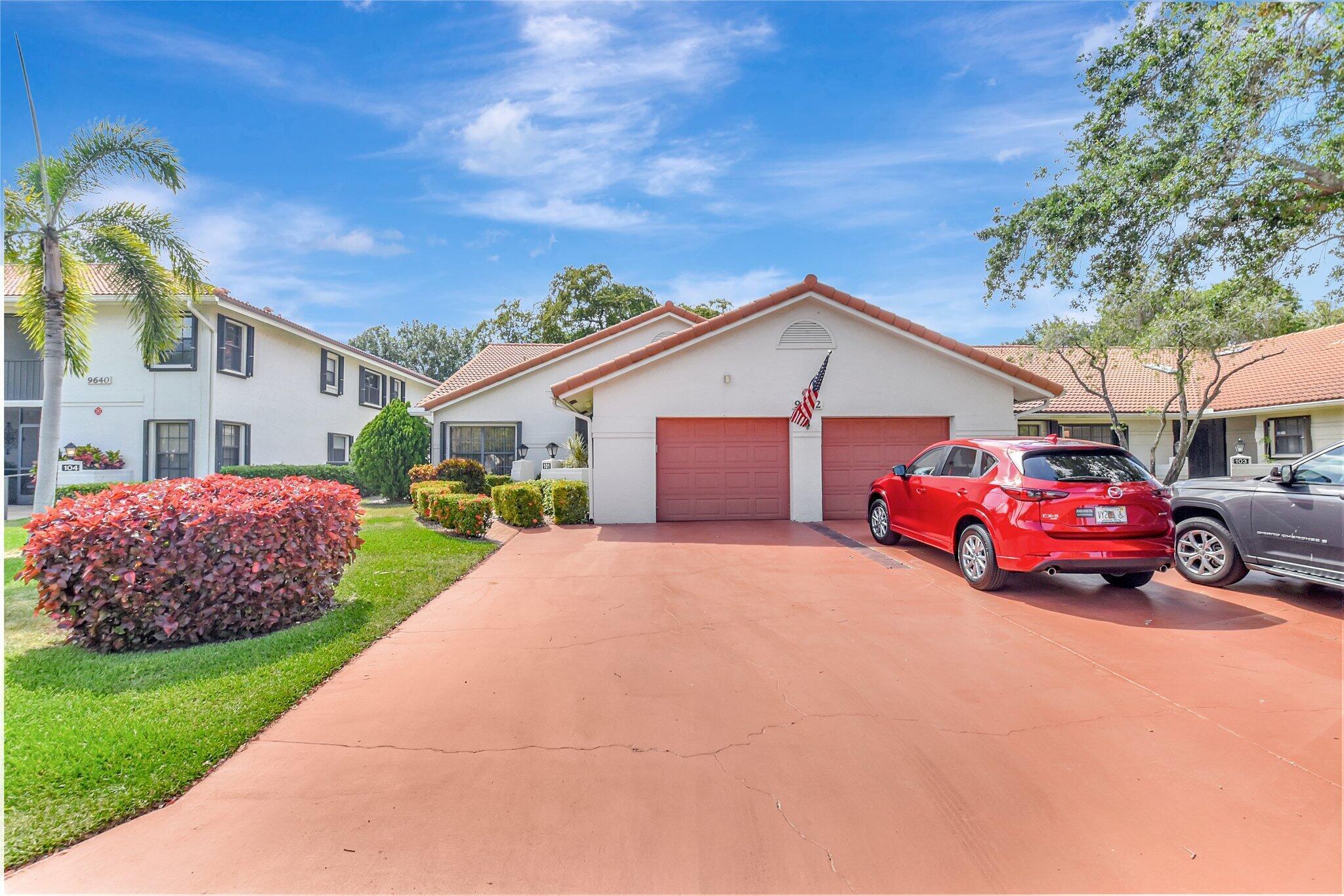 Property Photo: 9652 Pavarotti Terrace 101 FL 33437