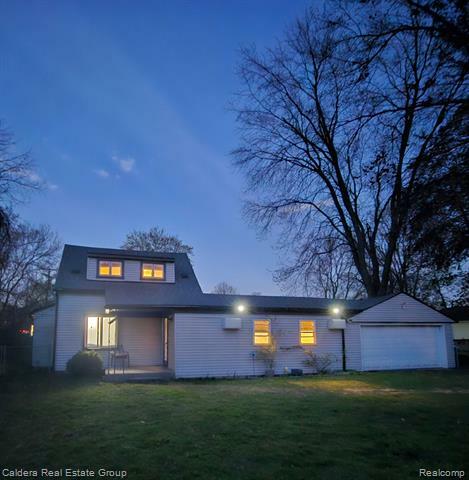 Property Photo: 8732 Hugh Street MI 48185