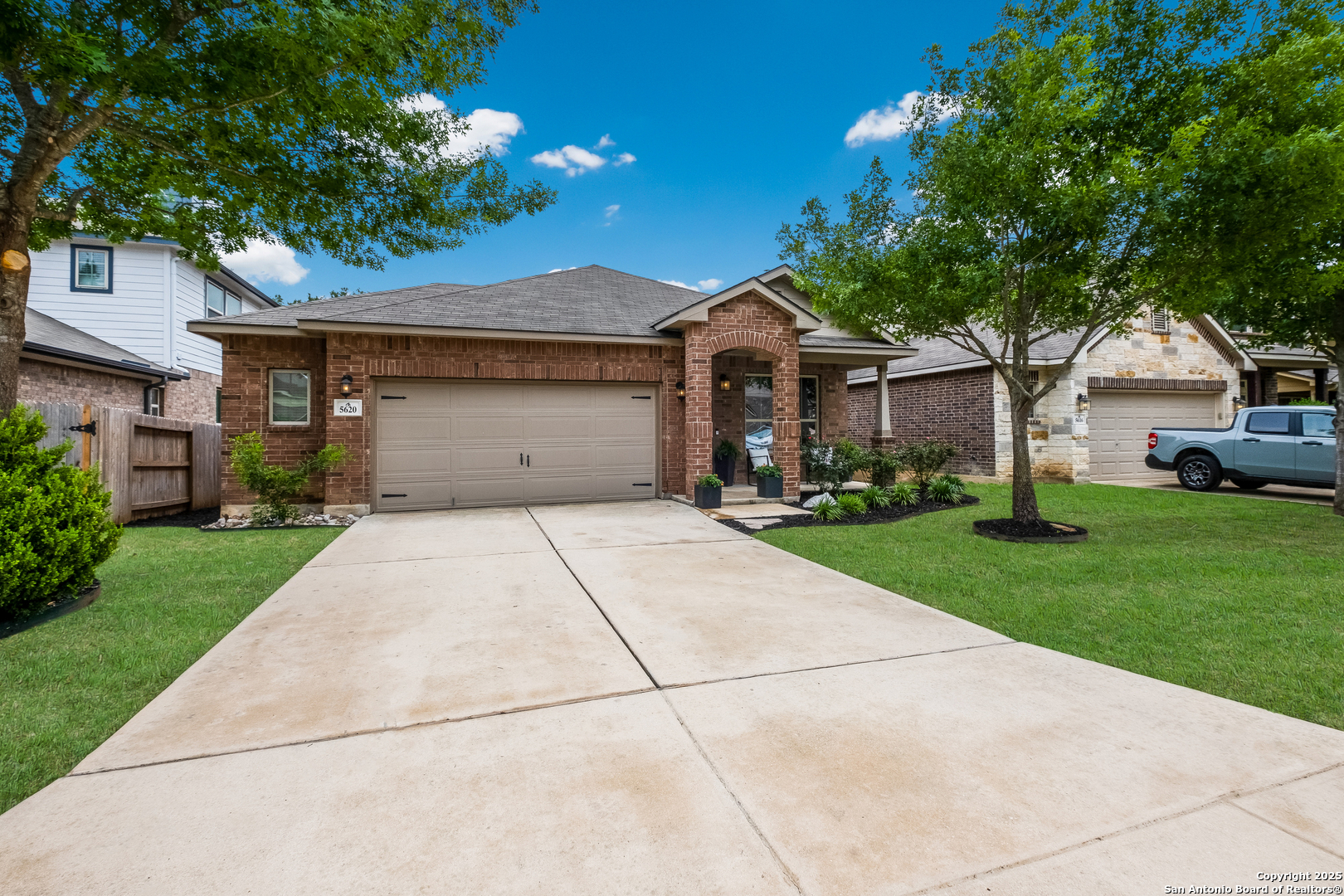 Property Photo: 5620 Carriage Falls TX 78261