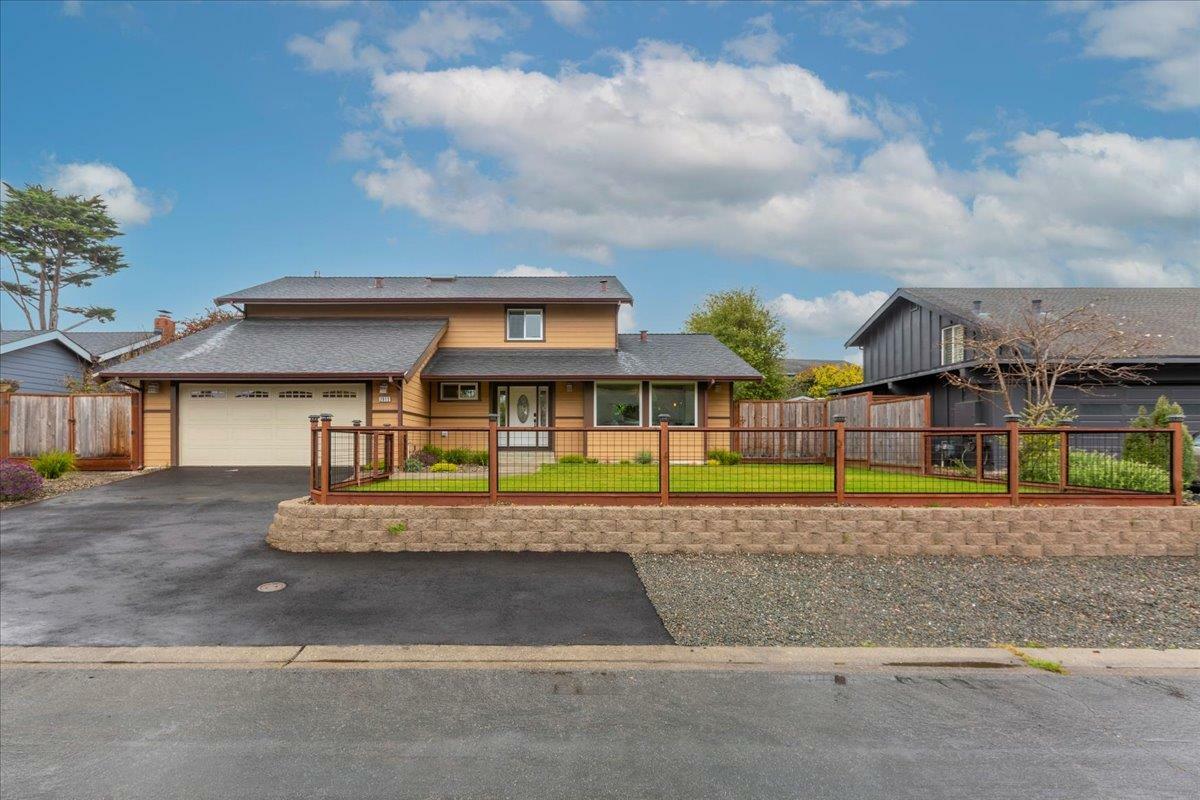 2013 Avignon Place  Half Moon Bay CA 94019 photo