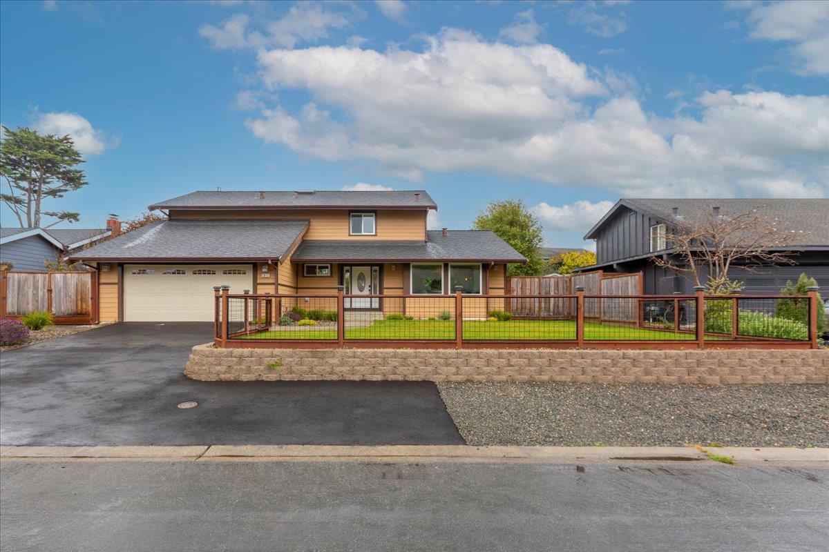 2013 Avignon Place  Half Moon Bay CA 94019 photo