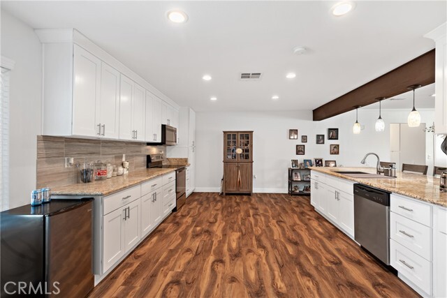 Property Photo:  27680 Sandtrap Drive  CA 92586 