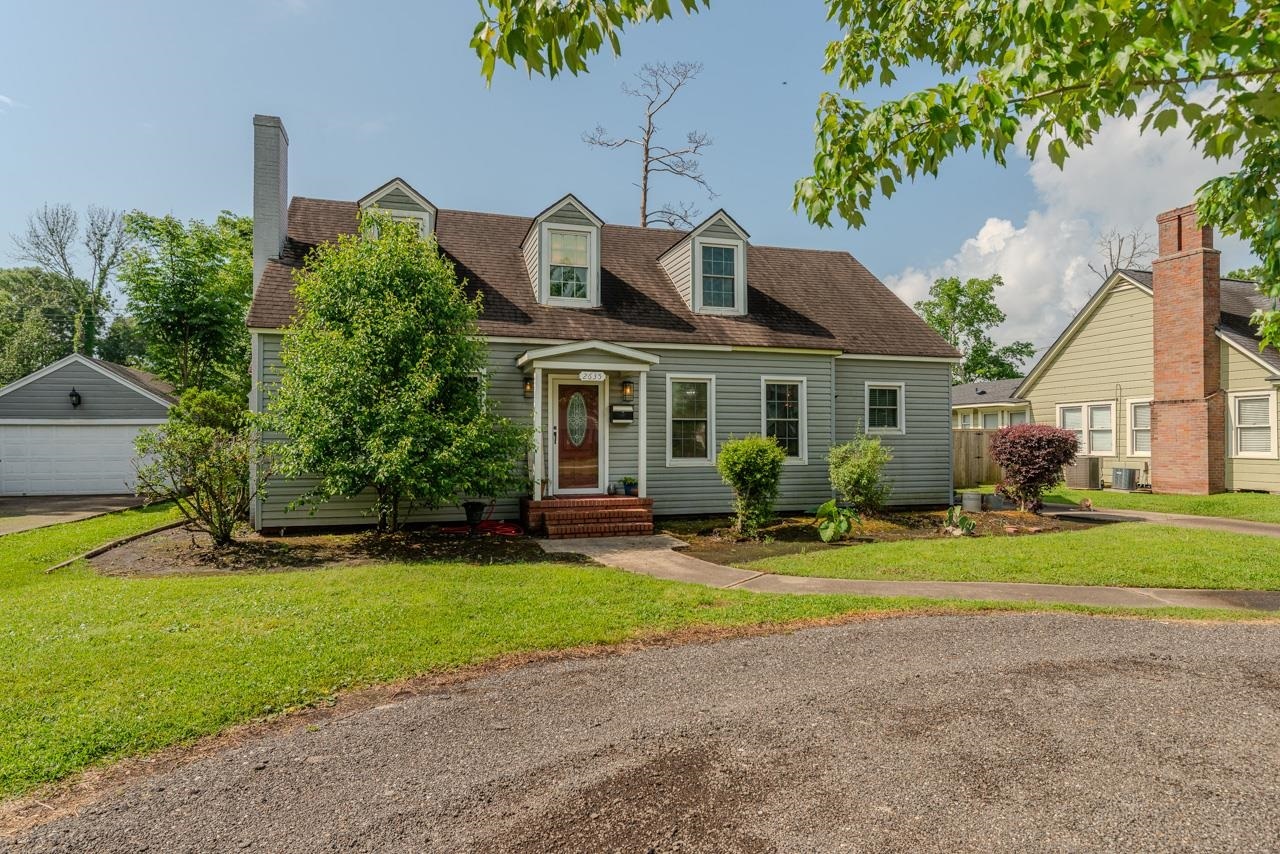 Property Photo:  2635 Gladys  TX 77701 