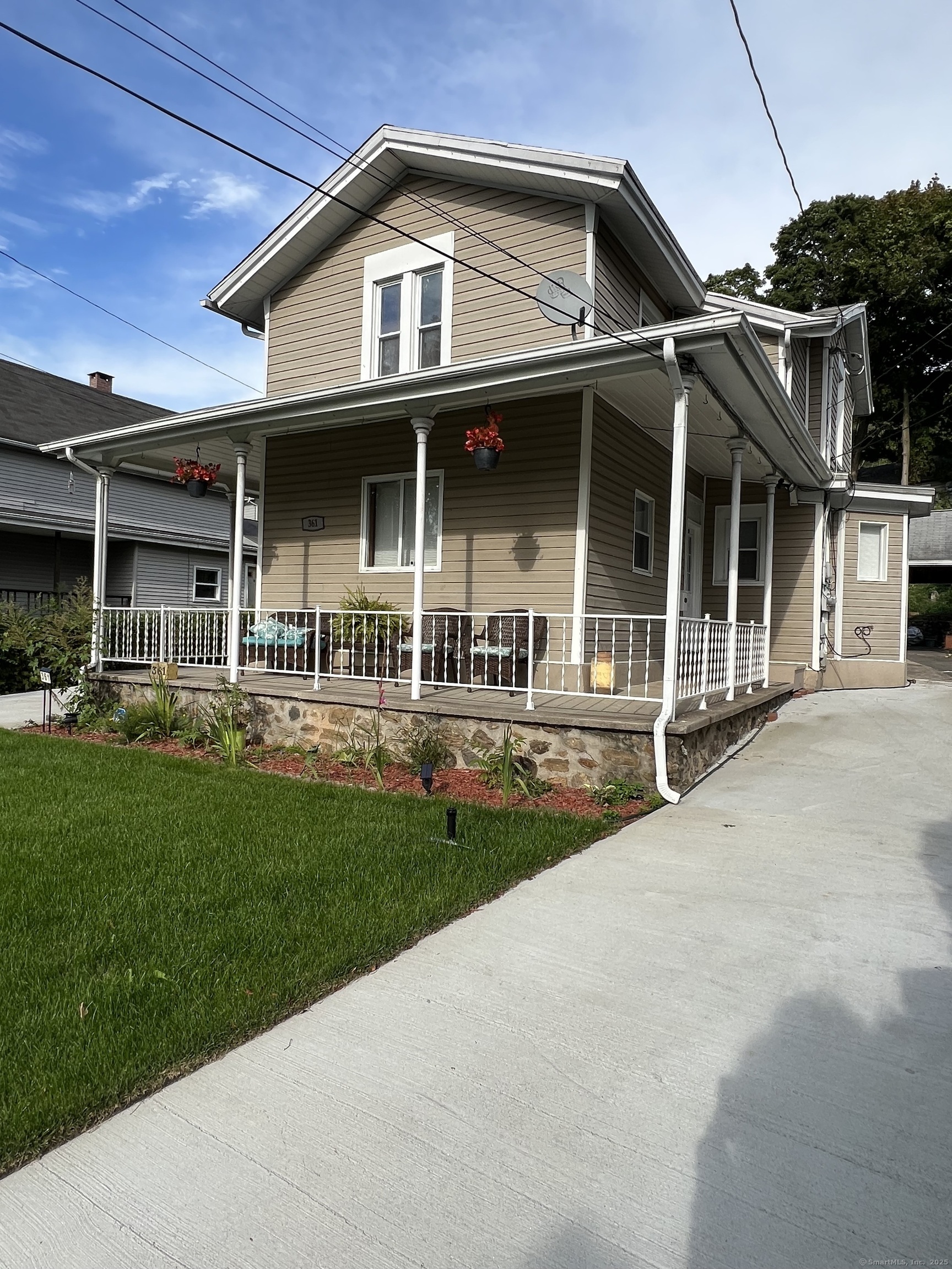 Property Photo: 361 High Street CT 06770