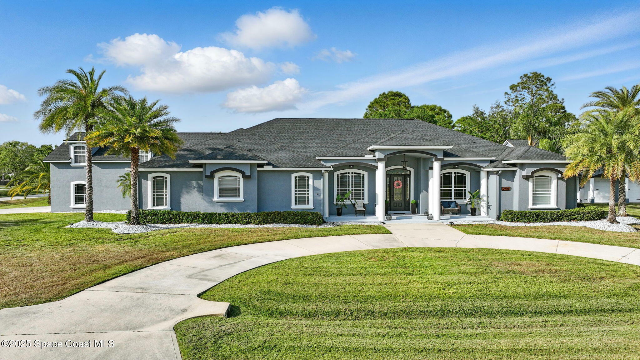 Property Photo: 2795 Fawn Lake Boulevard FL 32754