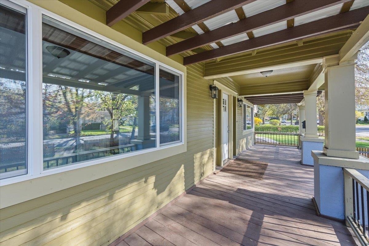 Property Photo: 2109 S Grand Blvd WA 99203