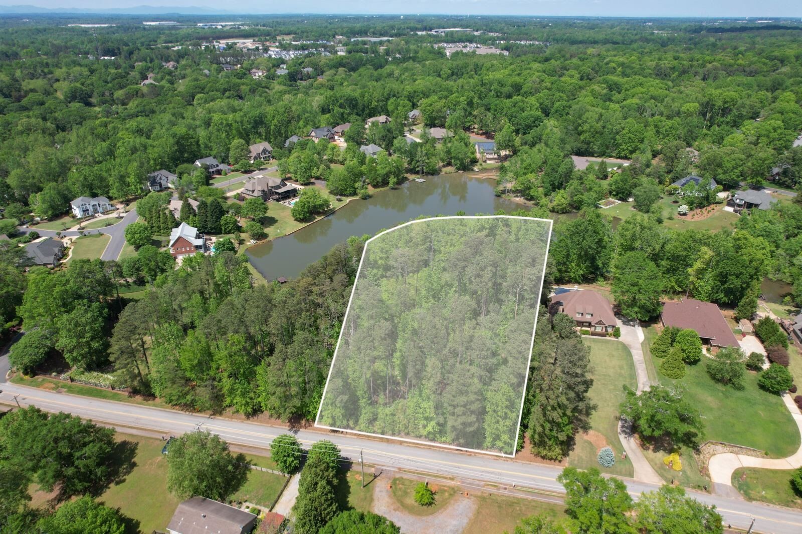 Property Photo: 736 Willis Road SC 29301