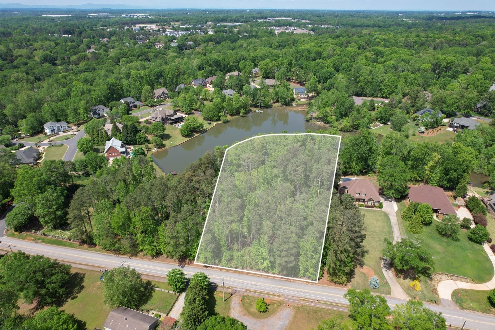 Property Photo: 736 Willis Road SC 29301