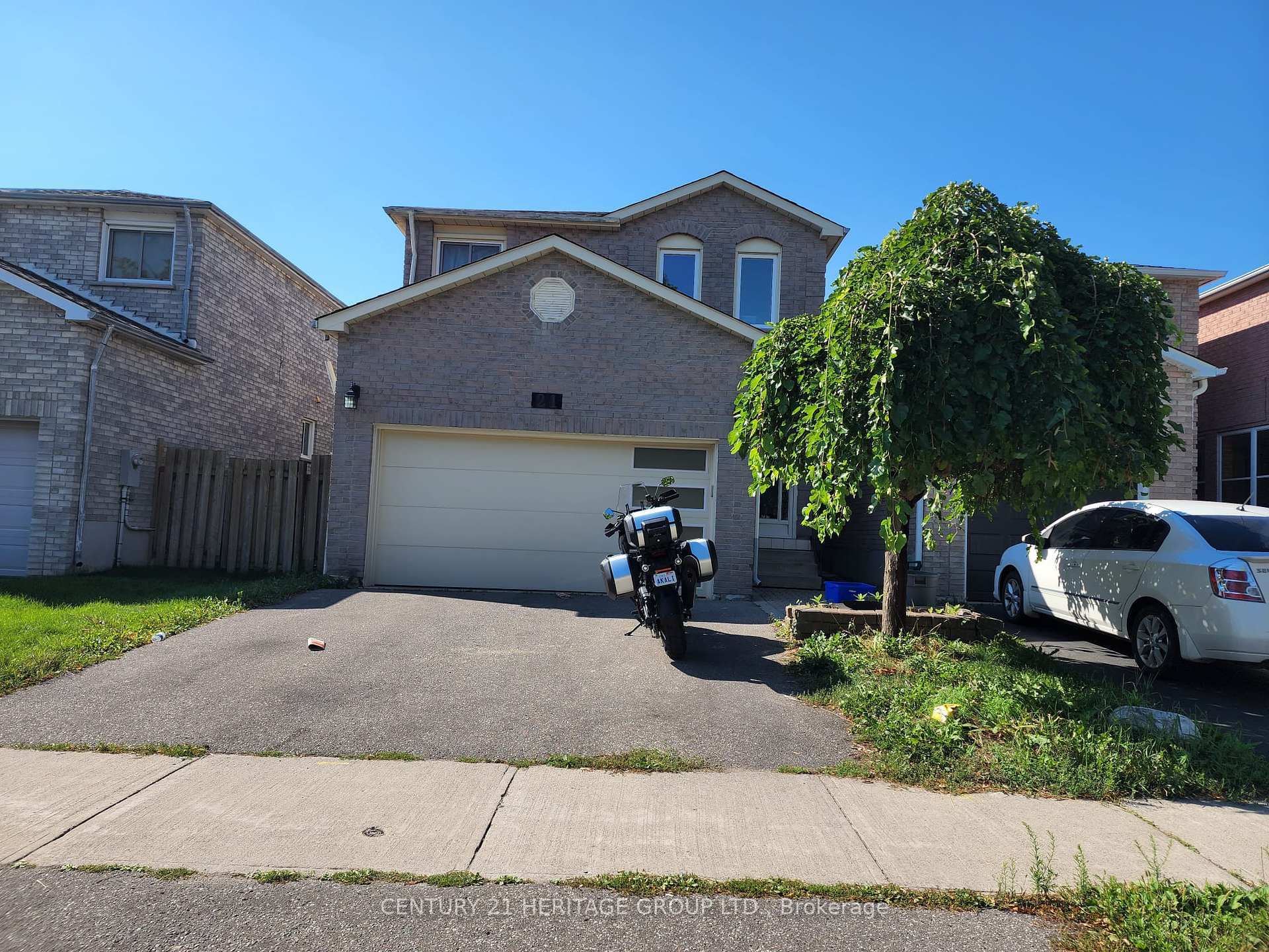 Property Photo: 21 Chloe Crescent Bsmt ON L3S 2H3