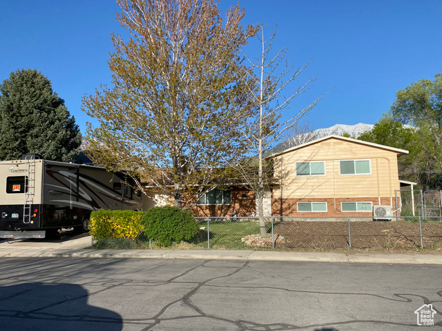 Property Photo: 1112 N 150 St W UT 84057