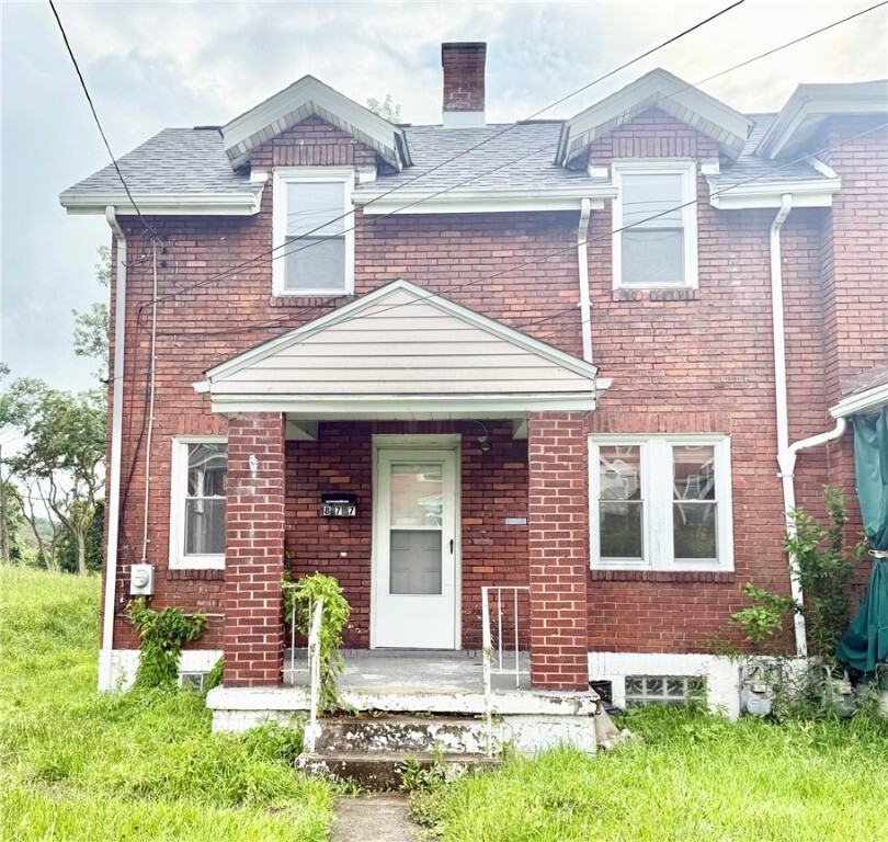 Property Photo: 877 Vankirk St PA 15025