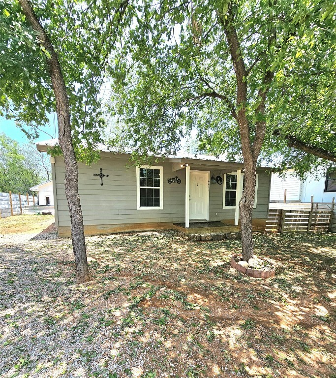 Property Photo: 6637 River Oaks Drive TX 78639
