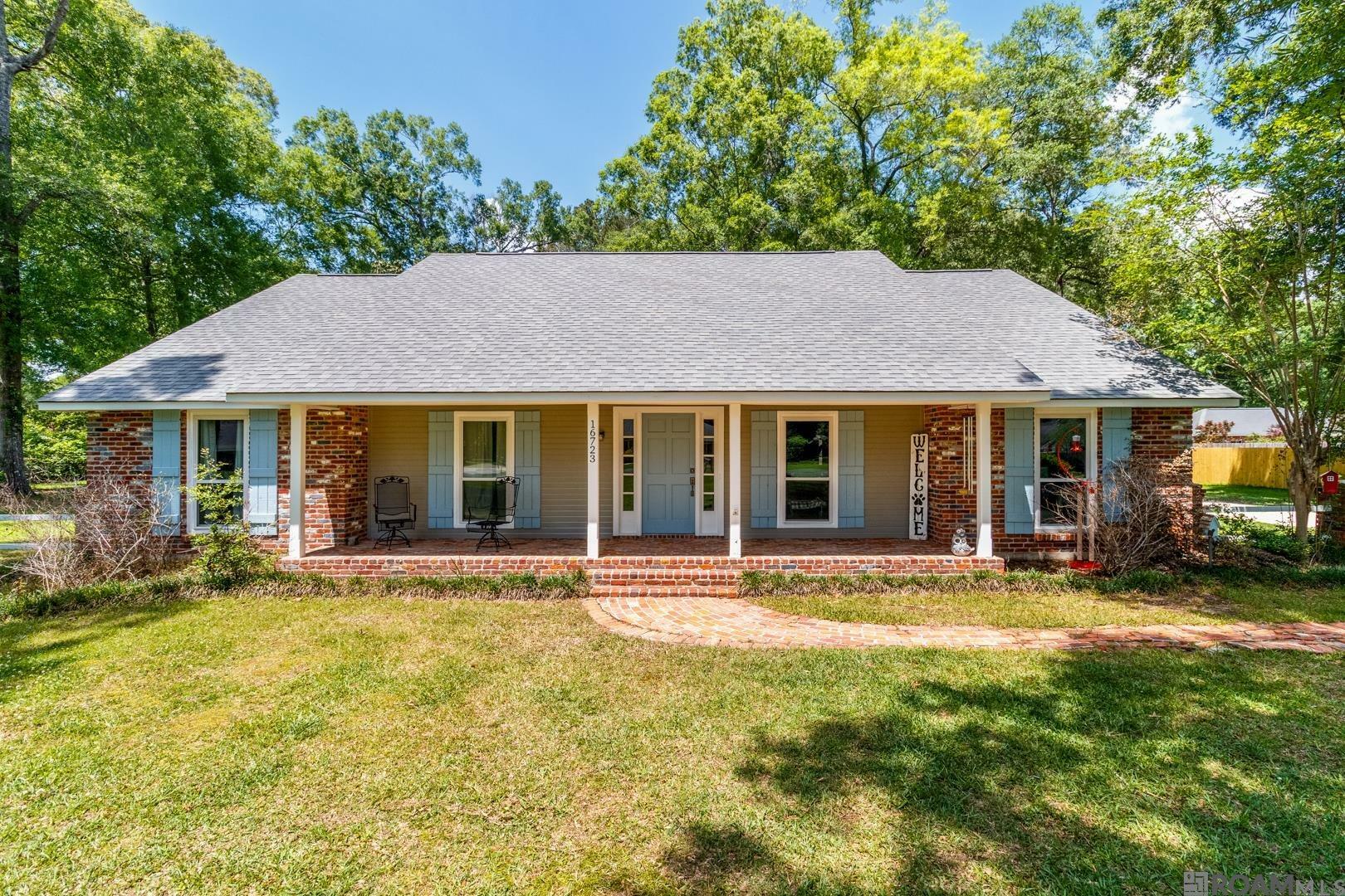 Property Photo:  16723 Buckner Dr  LA 70739 