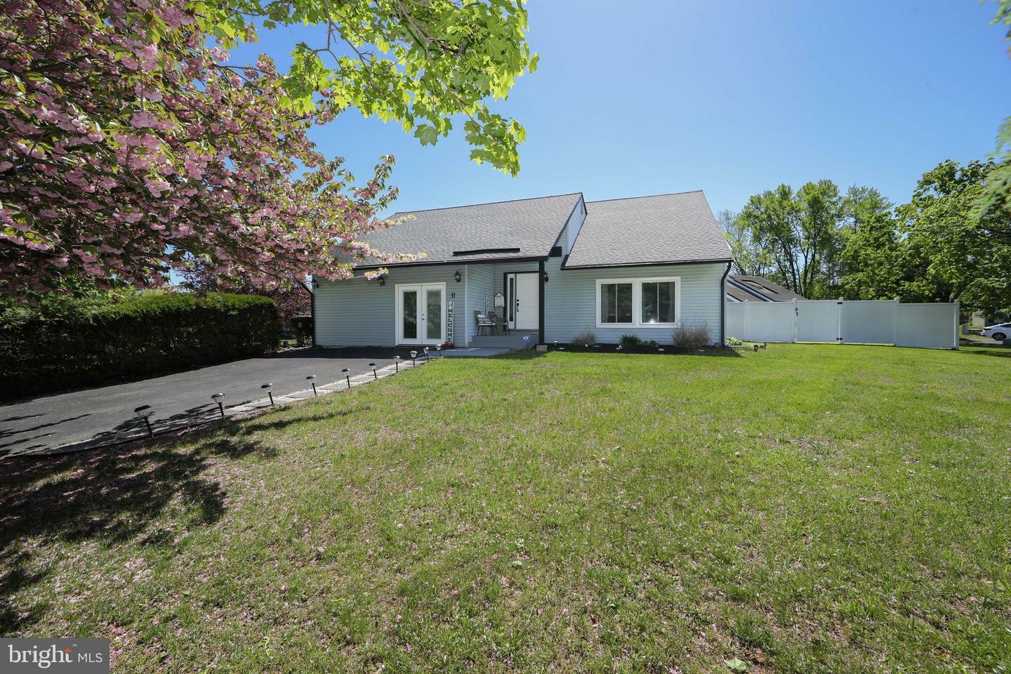 Property Photo: 11 Eisenhower Lane NJ 08081