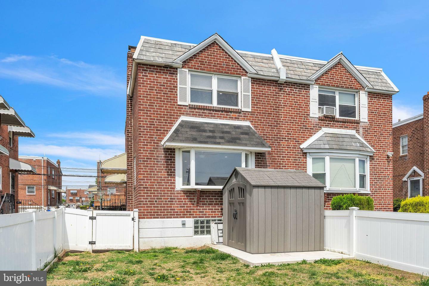 Property Photo: 7324 Brous Avenue PA 19152