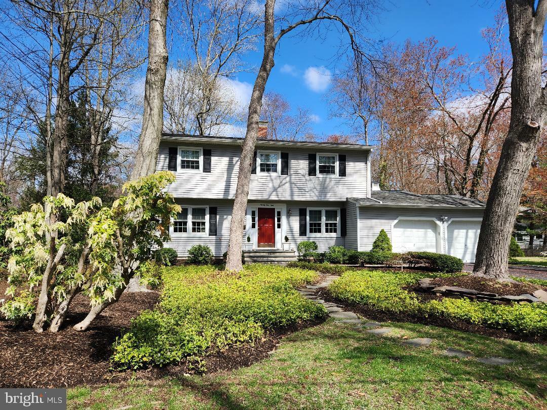 20 Pine Knoll Drive  Lawrenceville NJ 08648 photo