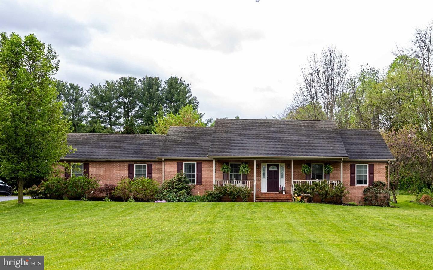 63 Sharons Lane  Martinsburg WV 25403 photo