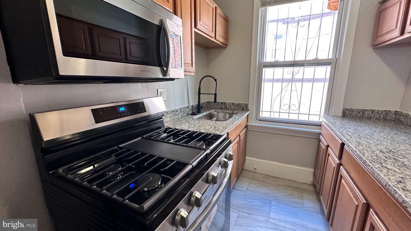 908 Shepherd Street NW 2  Washington DC 20011 photo