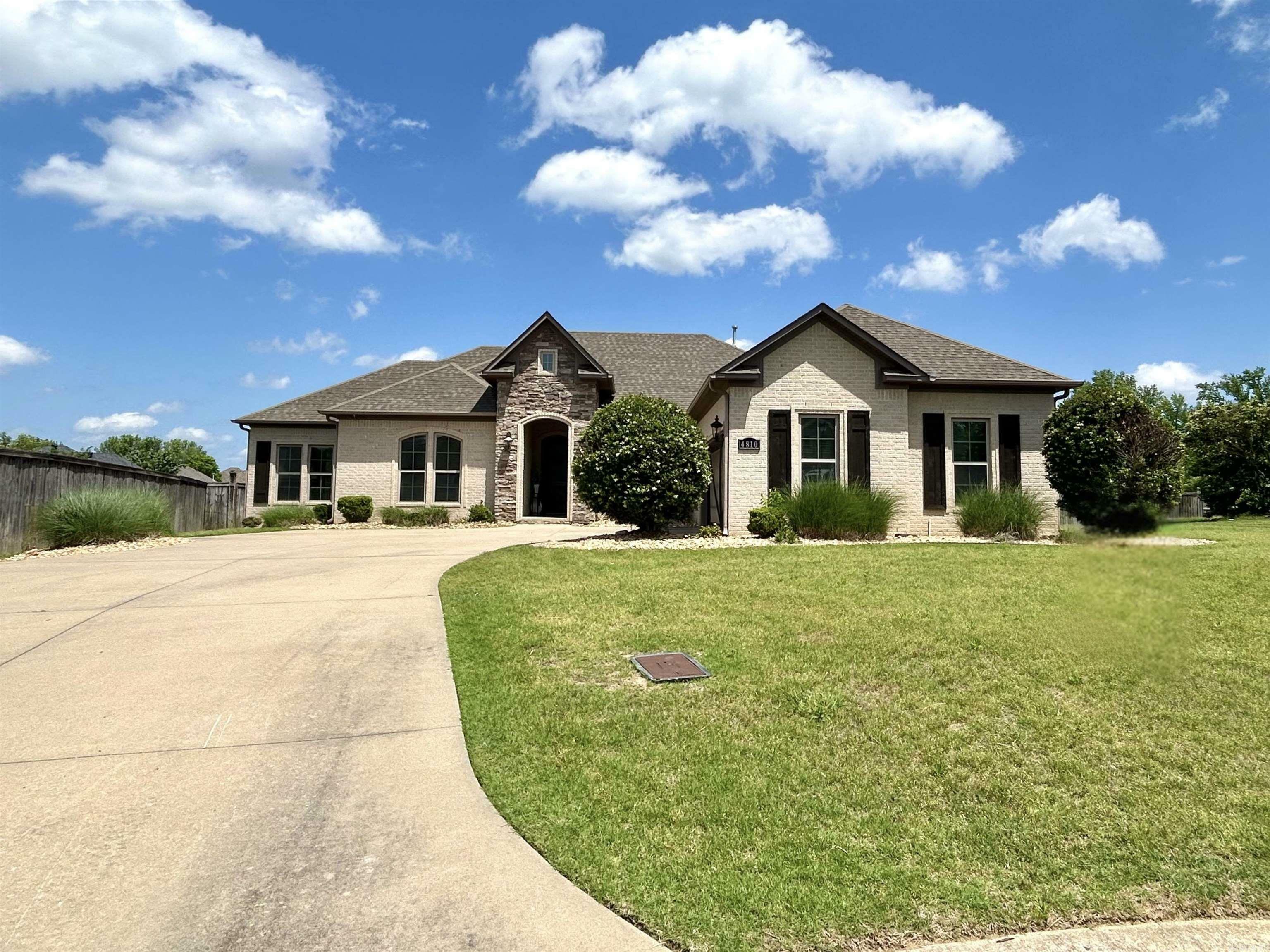 Property Photo: 4810 Peterson Cove AR 72034