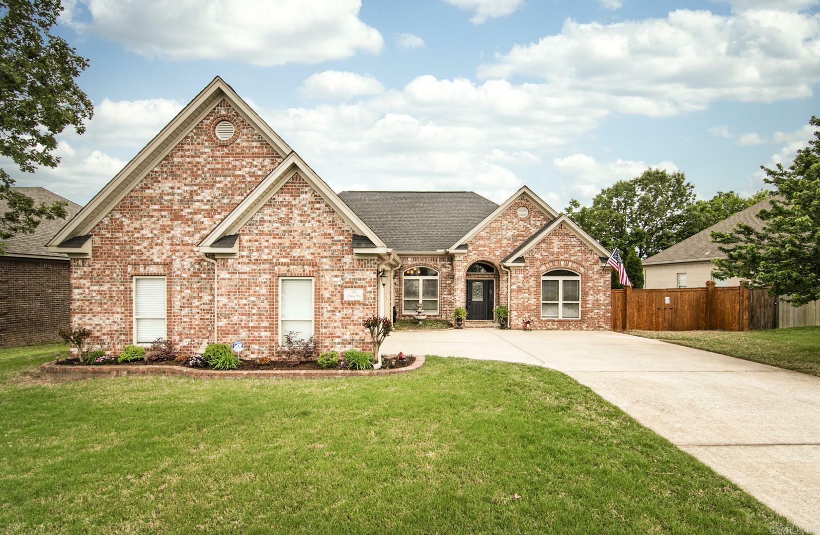 Property Photo: 9241 Johnson Dr AR 72120