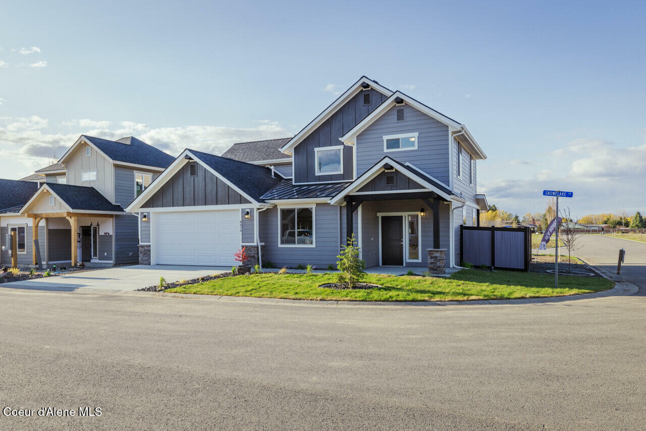 Property Photo: 676 W Monashee Ln ID 83835