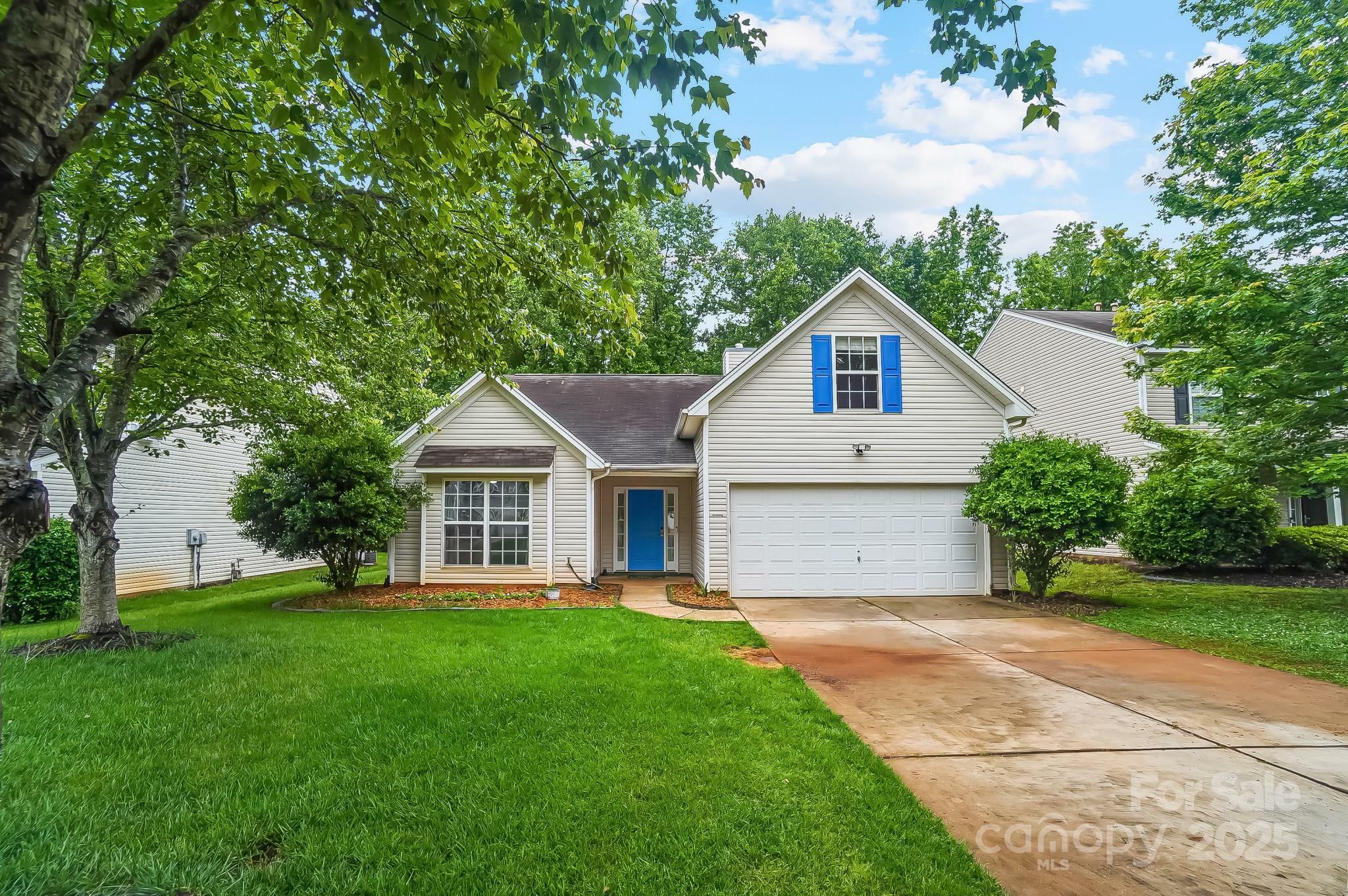 Property Photo: 1863 New Castle Drive SC 29707