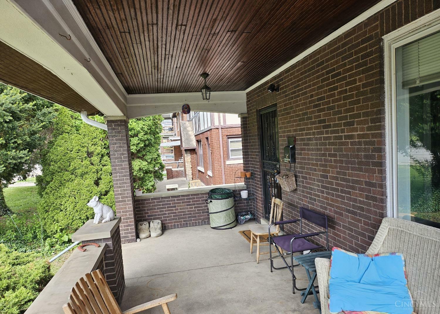 Property Photo: 2104 Harrison Avenue OH 45214