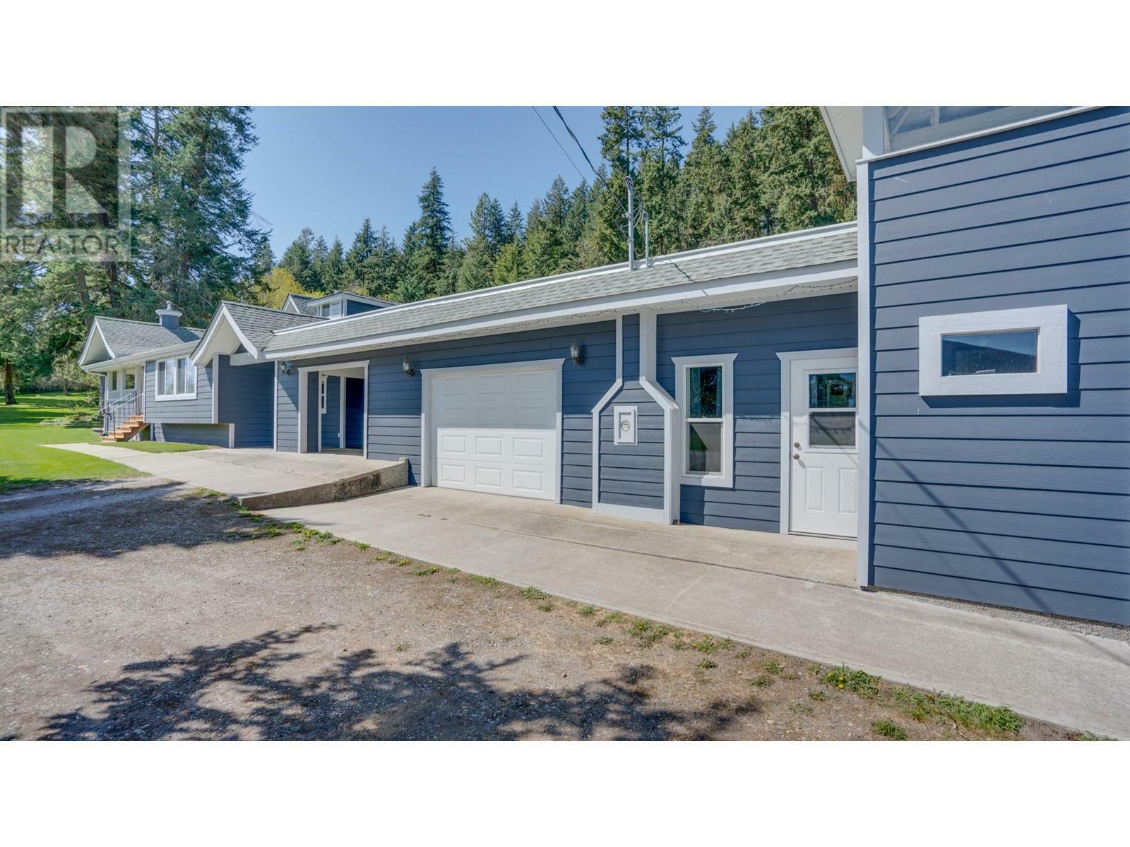 Photo de la propriété: 4575 Grandview Flats Road North BC V4Y 0R1