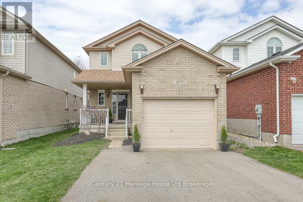 Photo de la propriété: 1079 Marquette Drive ON N4V 0A9