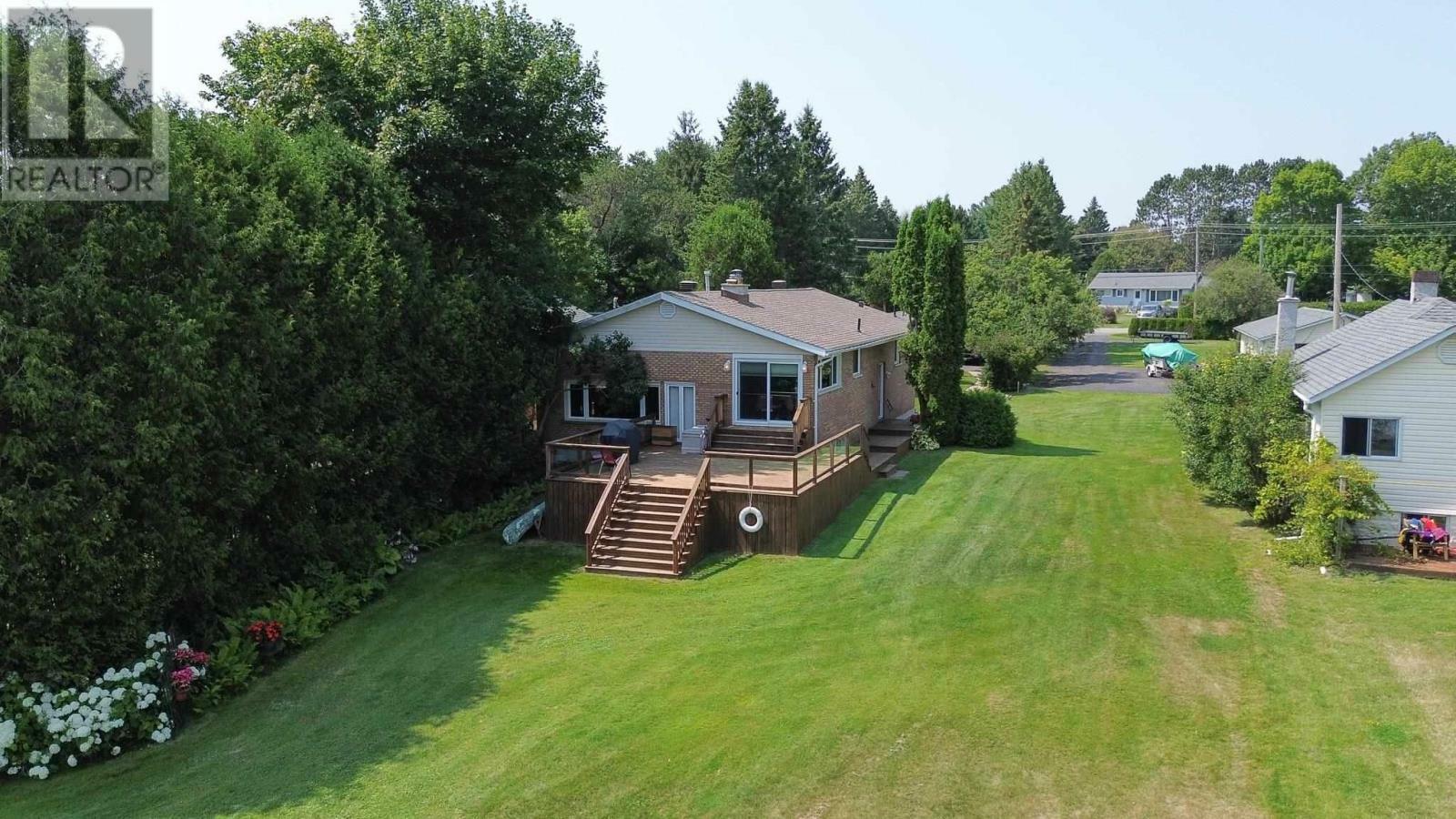 Property Photo: 331 River Rd ON P6A 5K9