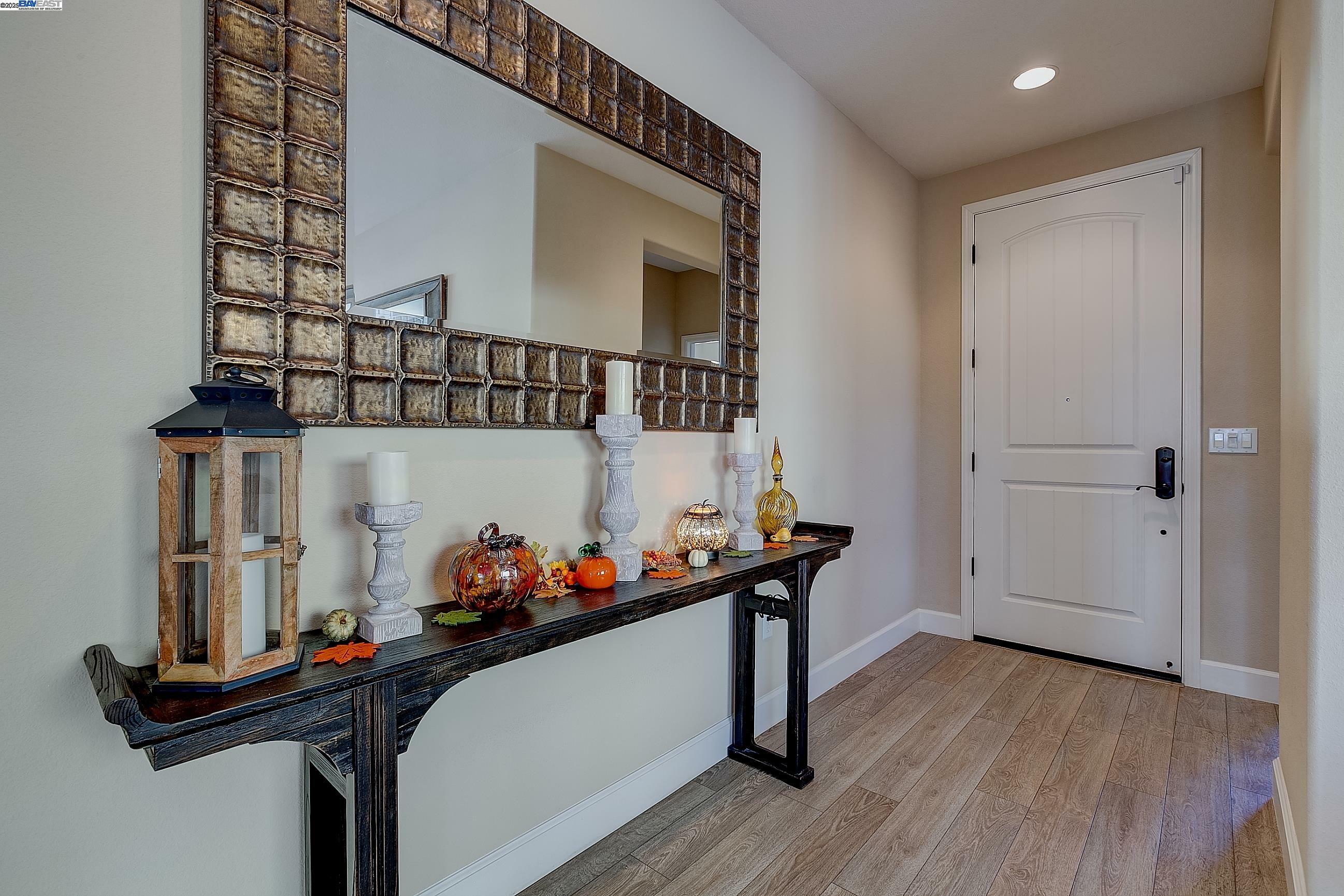 Property Photo: 2394 Amantea Way CA 94568