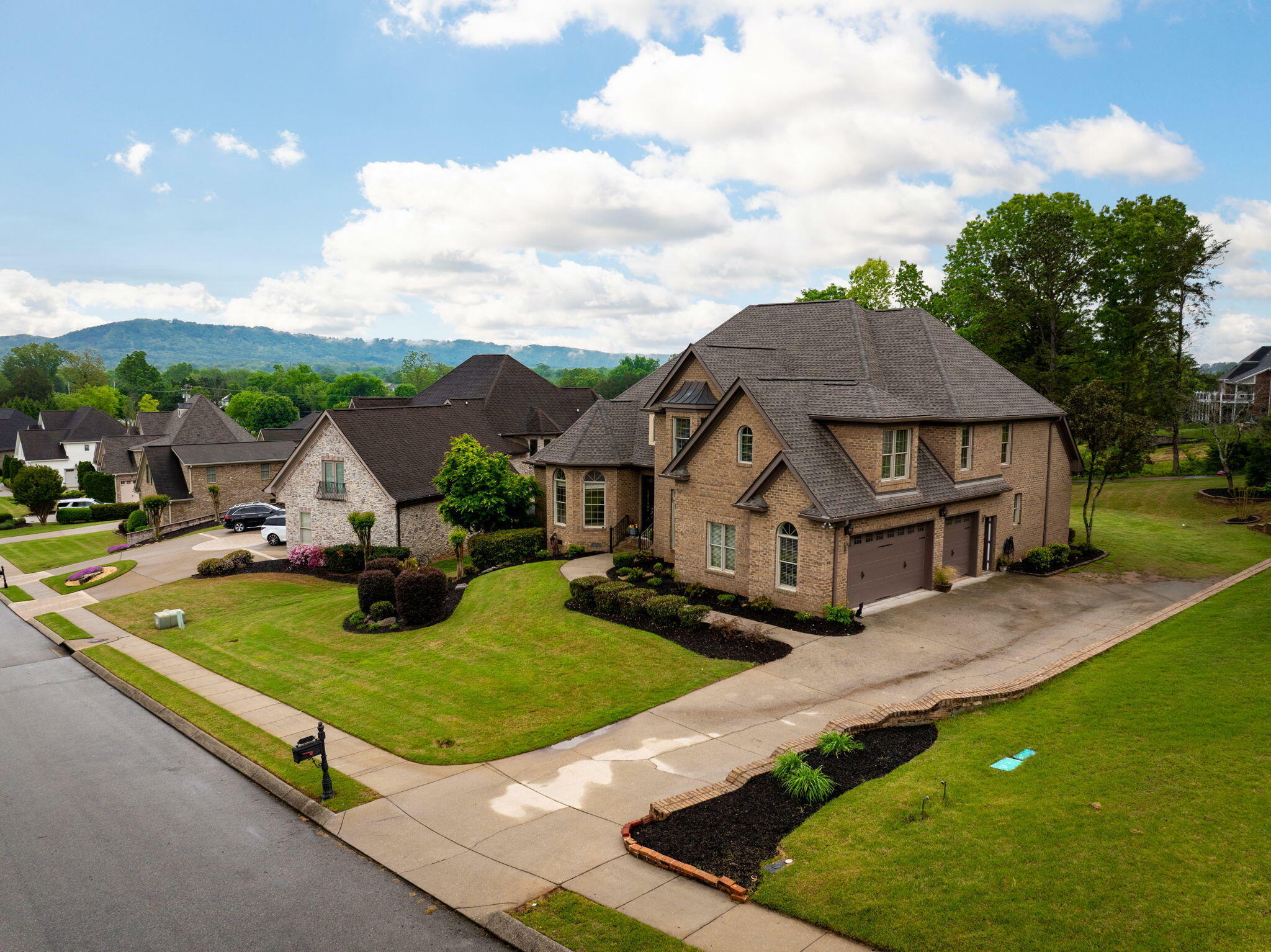 Property Photo: 8076 Chinkapin Court TN 37363