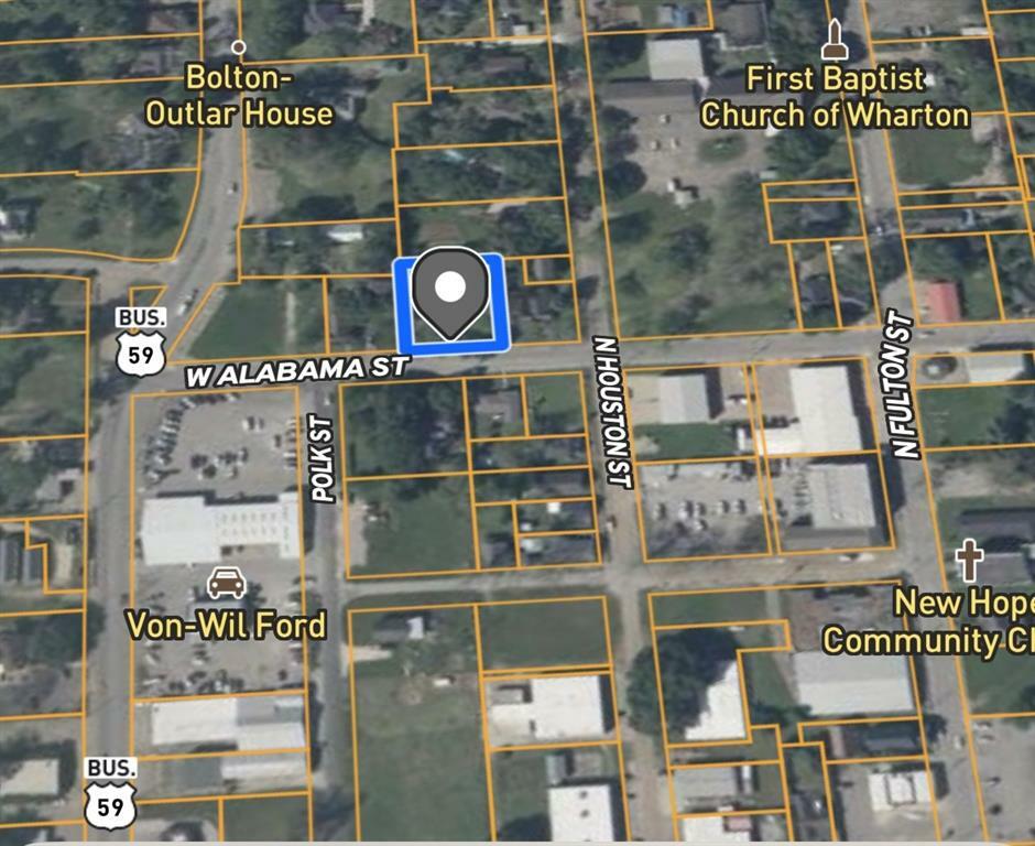 Property Photo: 212 W Alabama Street TX 77488