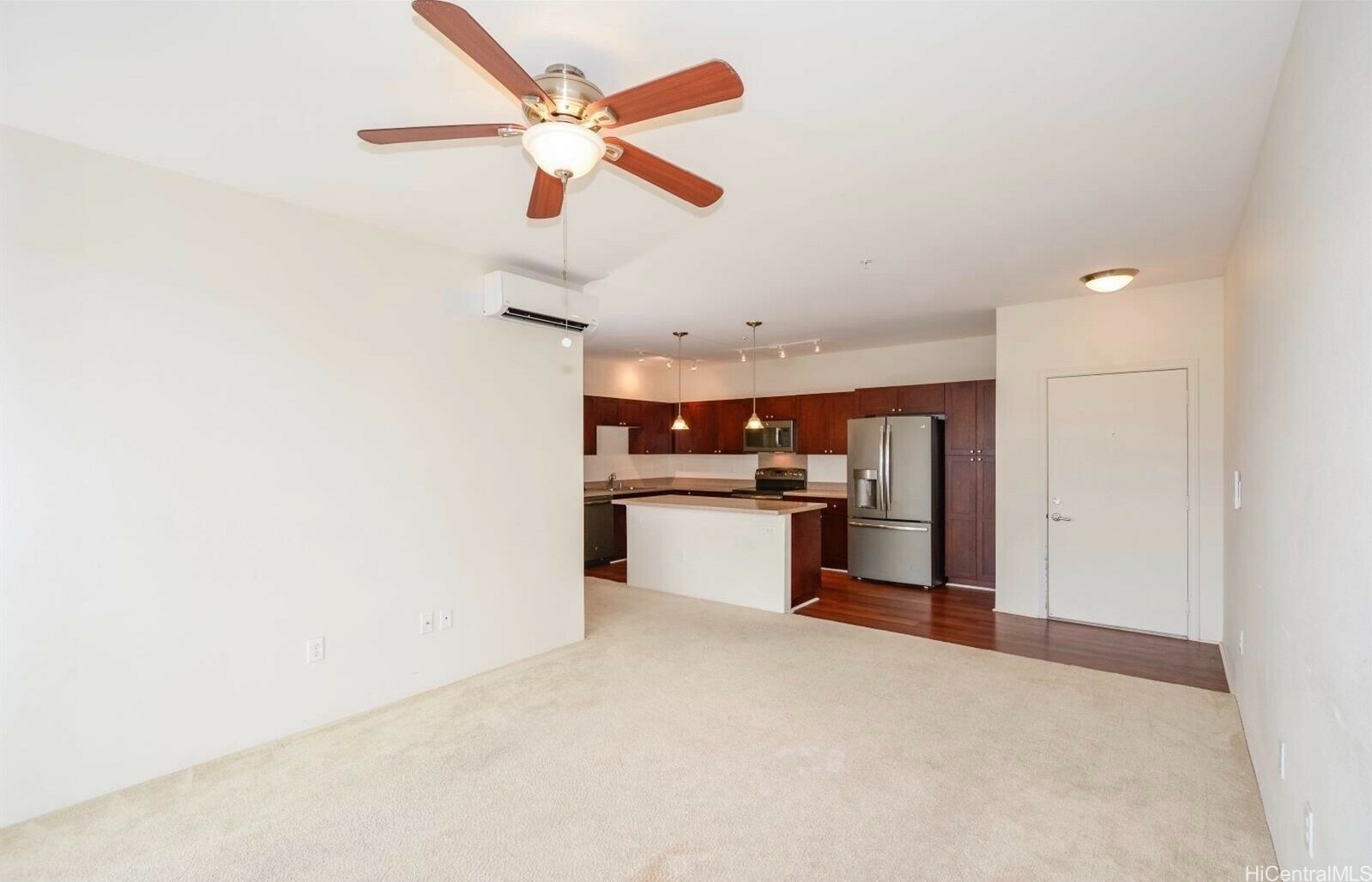 Property Photo: 1020 Kakala Street 816 HI 96707