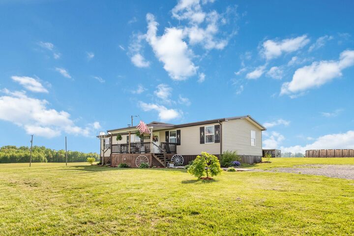 Property Photo:  2805 W West Ridge Road  KY 42567 